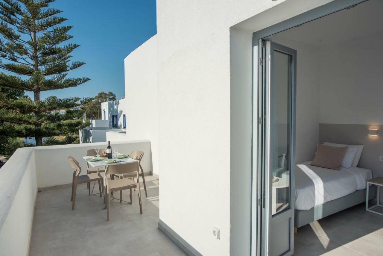 Nautilus Apartments-Suites Páros Buitenkant foto